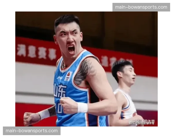 山东对阵北京关键球：陶汉林内线得分与防守轮转